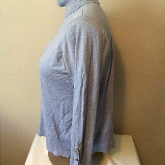 DG woman’s turtleneck sweater. Size 2X. - Picture 3 of 5